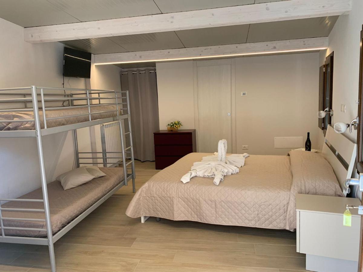Villaggio Camping Bosco Selva Алберобело Екстериор снимка