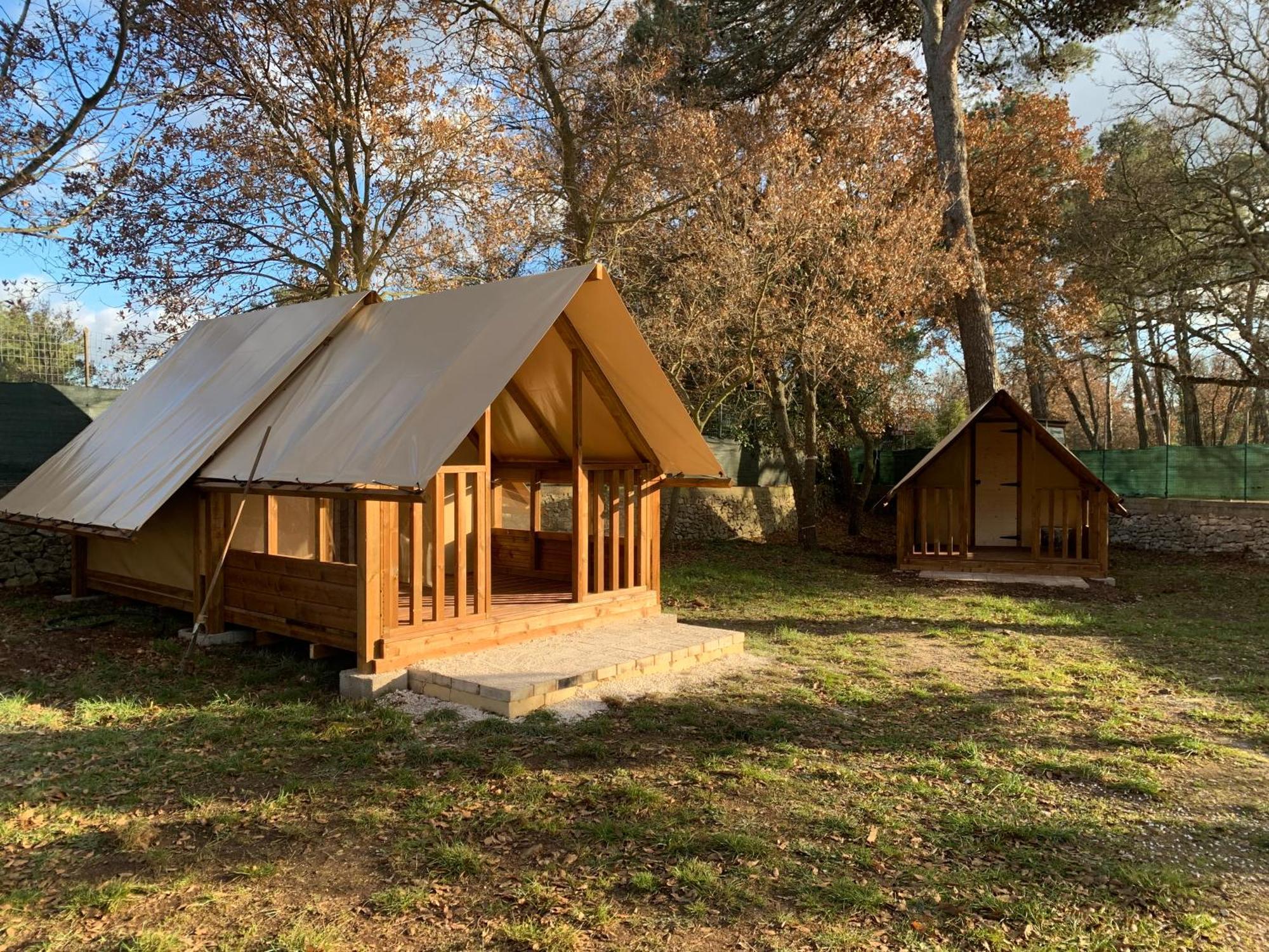 Villaggio Camping Bosco Selva Алберобело Екстериор снимка
