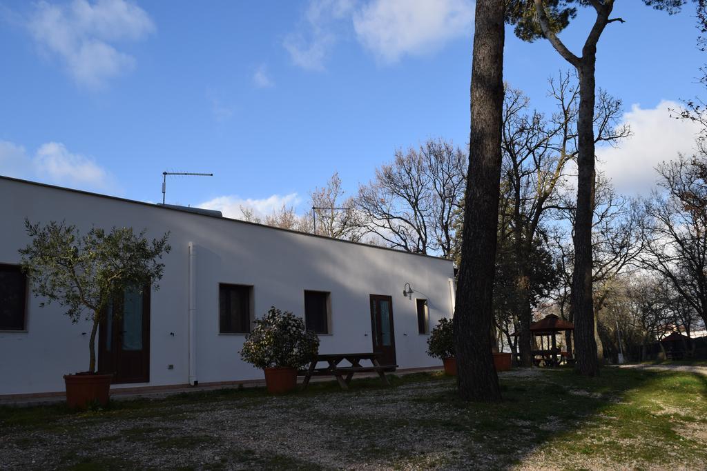 Villaggio Camping Bosco Selva Алберобело Екстериор снимка