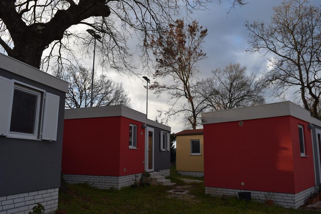 Villaggio Camping Bosco Selva Алберобело Екстериор снимка